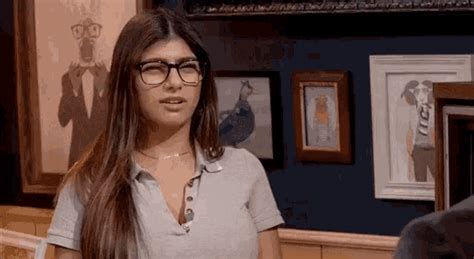 Mia Khalifa Gifs Porn GIFs 